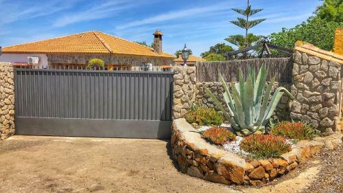 Jarandalus (casa Con Atractivo Y Encanto)