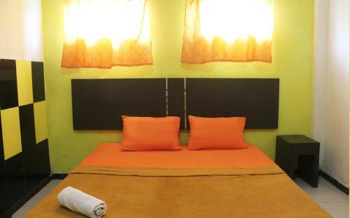 Hostal Olive Guest House Bumi Mas Raya