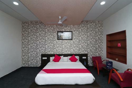Oyo 16499 Hotel Moti Dungri Palace