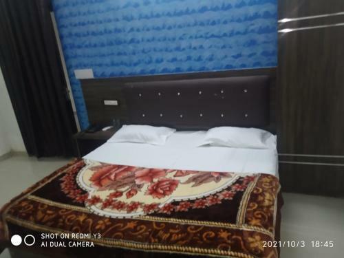 Oyo 83300 Hotel City Palace
