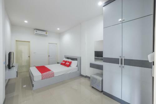 Hotel Oyo 1159 K&K Apartment