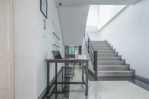 Hotel Oyo 1159 K&K Apartment
