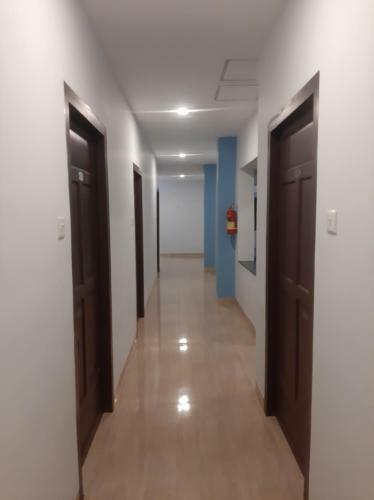 Hotel Madaparambil Residency