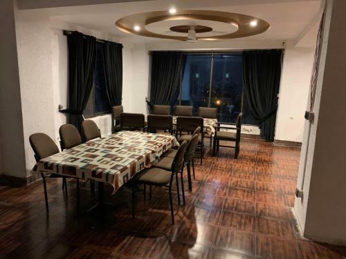 Posada The Nights Inn
