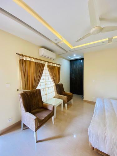 Bed & Breakfast Continental Boutique House