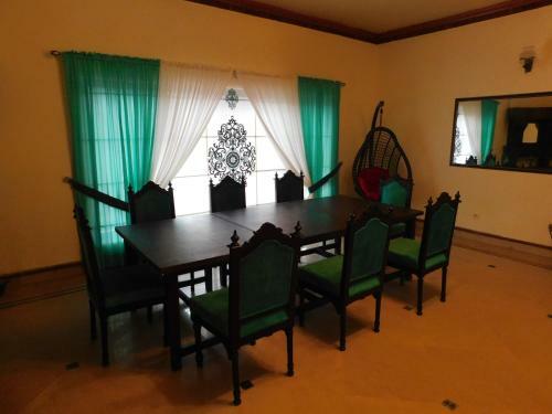 Hotel Casa Blanca Executive