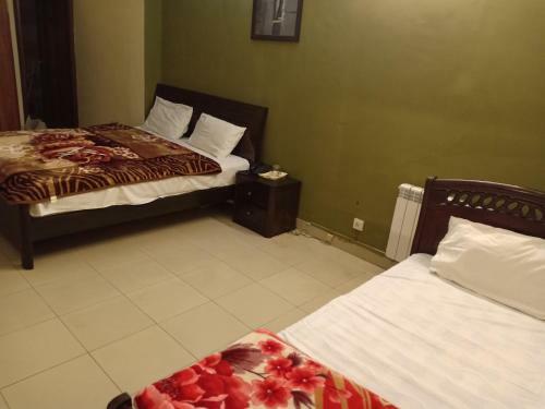 Bed & Breakfast Royal Manor F-10