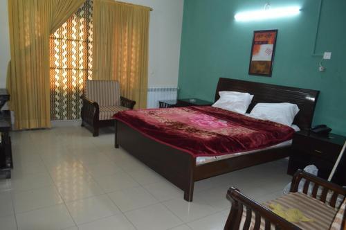 Bed & Breakfast Royal Manor F-10