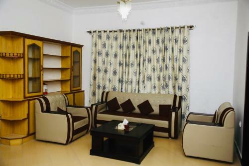 Hostal Lux Lounge Guest House