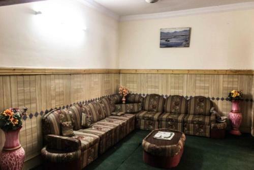 Hostal Uk Lodge
