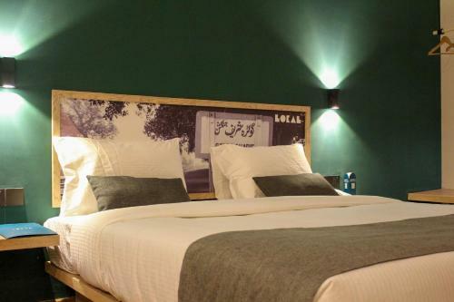 Hotel Lokal Rooms X F7 Markaz