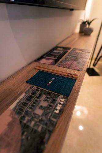 Hotel Lokal Rooms X F7 Markaz