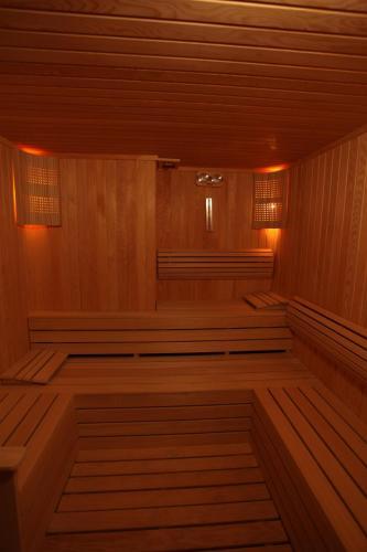 Hotel Grand Ak�al? Otel
