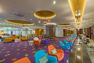 Royal Taj Mahal Hotel