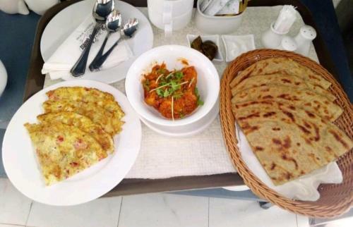 Hostal Royal Motel Guest House