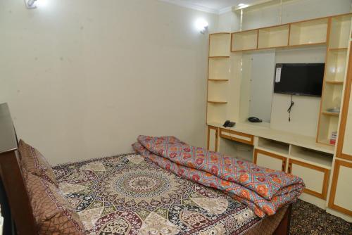 Apartamento Roshan Heights