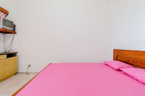 Adinda Beach Hotel And Villa