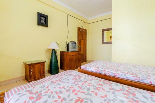 Adinda Beach Hotel And Villa