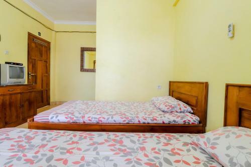 Adinda Beach Hotel And Villa