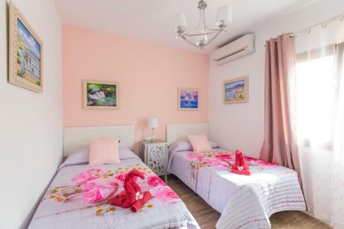 Villa Bella Lucia 3. Piscina Climatizada, Wifi, Bbq.