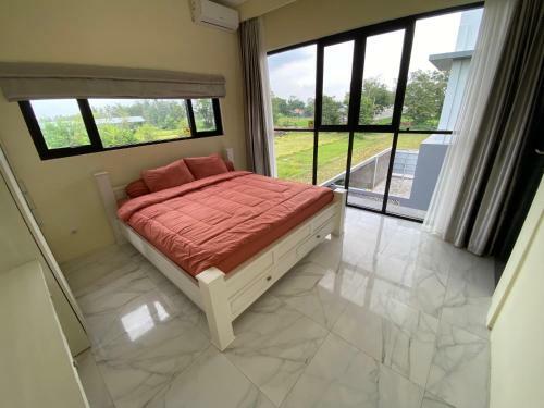 Villa Oasis Penthouse In Rice Field