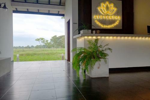 Hotel Athyantha Resort