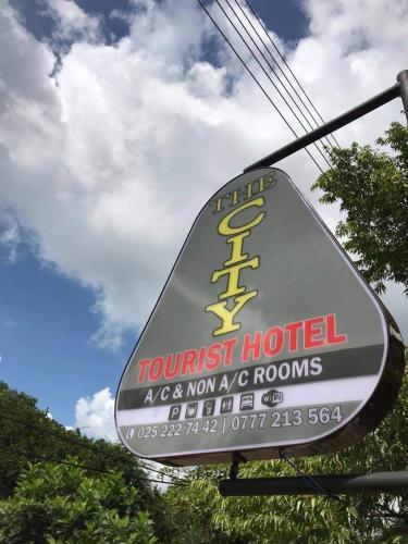 Bed & Breakfast The City Tourist Hotel