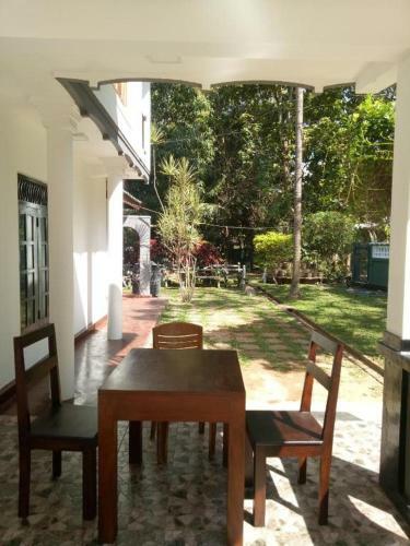 Hotel Miyonra - Anuradhapura