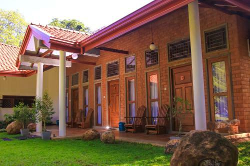 Hotel Kanimadala Resort