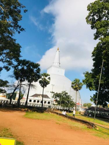 Hotel First Kingdom - Anuradhapura