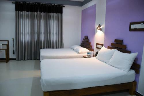 Hotel Pinnacle Villa