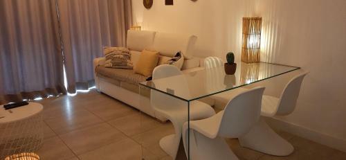 Stunning And Sunny Garden Apartment In Corralejo