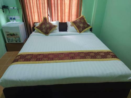 Top Royal Hotel