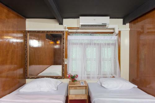 Mural Hostel