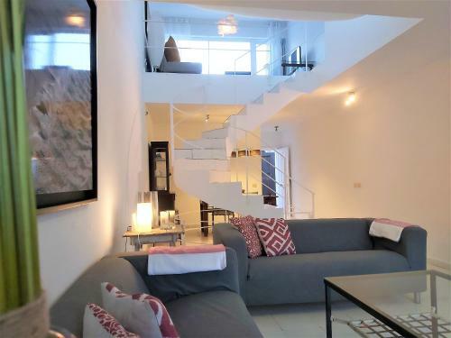 Apartamento Breeze View House By The Sea