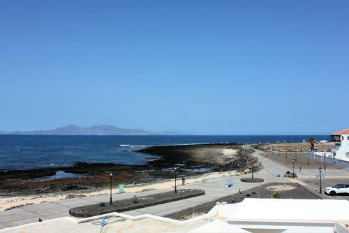 Apartamento Breeze View House By The Sea