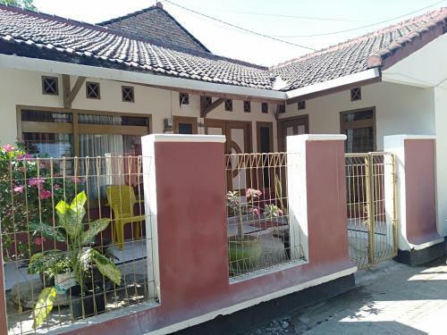 Hostal Banyuwangi Baru Homestay