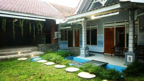 Hostal Nakula's Guest House