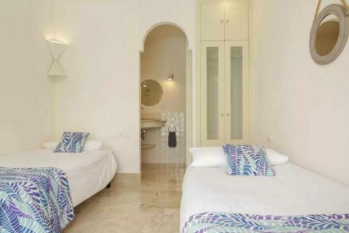Priv� Royal Villa Bahiazul