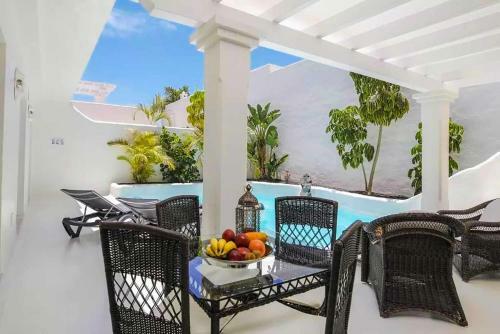 Priv� Royal Villa Bahiazul