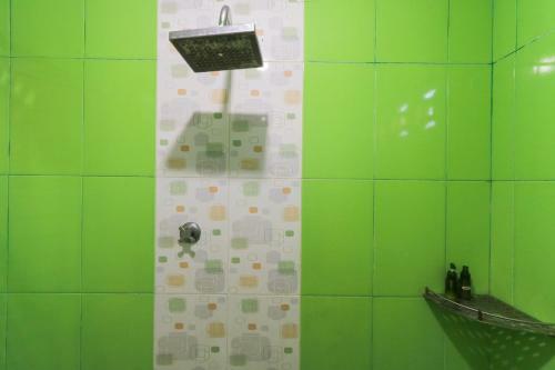 Hotel Spot On 2332 D'green Homestay