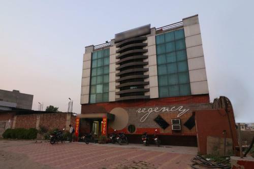 Hotel G C Regency