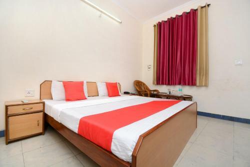Oyo 26594 Hotel Chirag