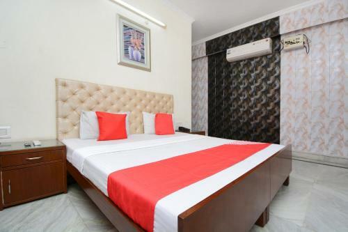 Oyo 26594 Hotel Chirag