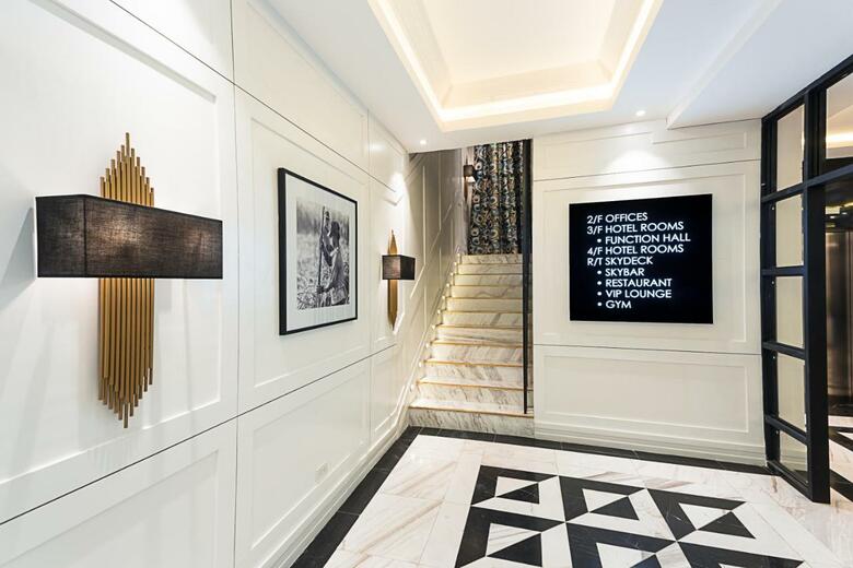 Hotel Stonehill Suites