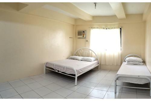 Hotel Oyo 800 Ddd Habitat Dormtel Bacolod