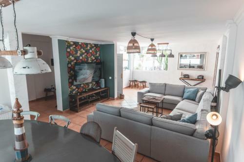 Villa Veaco Beach With Jacuzzi And Private Pool