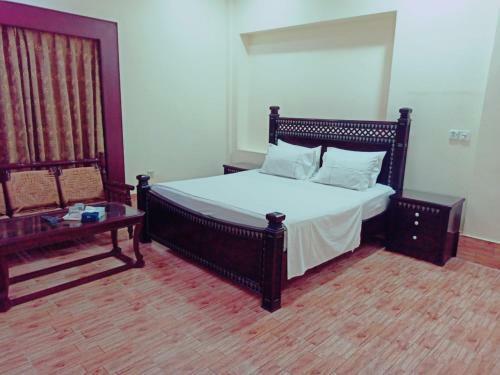 Hostal Rehaish Inn Guest House