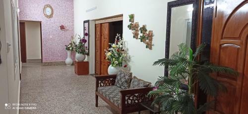 Hostal Rehaish Inn Guest House