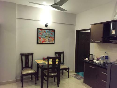 "service Apartments Karachi" Ocean View